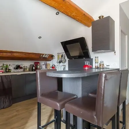 Séjour chez l'habitant Lyon: Grange Blanche