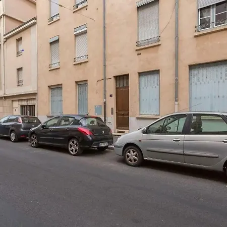 Lyon: Grange Blanche * Lyon